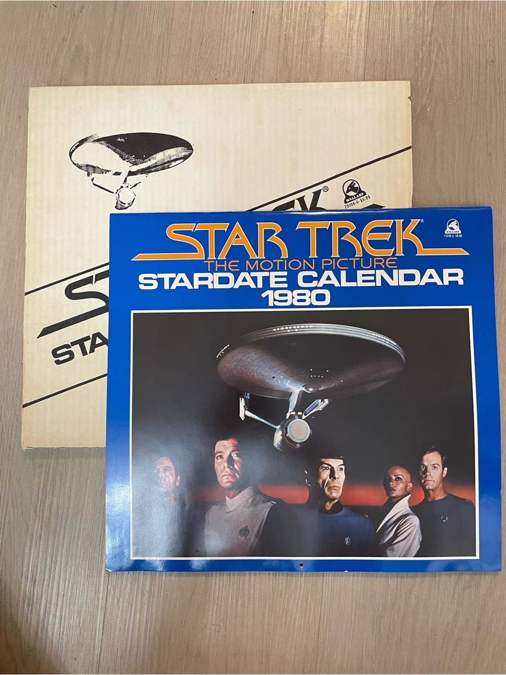 1980 Star Trek The Motion Picture  Stardate Calendar w/ Box & Centerfold